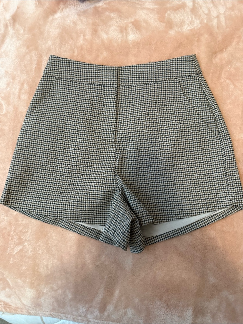 Meshki High-Rise Plaid Women’s Shorts